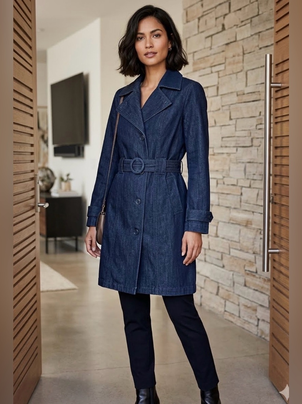 GAP Women's Elegant Black Trench Coat. Sundayfunday🌺must be purchased before12am